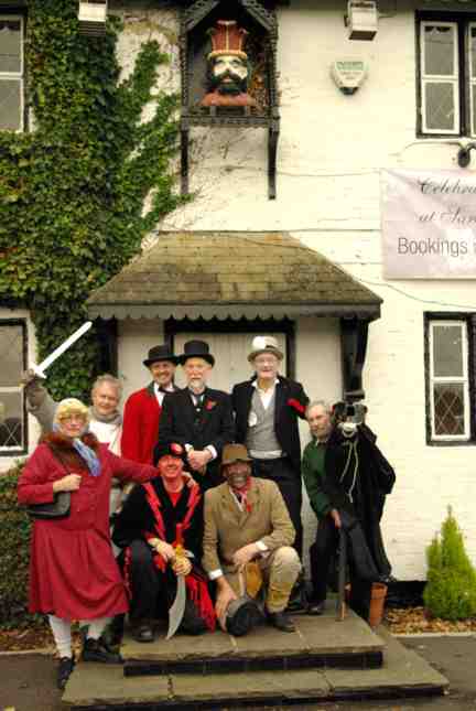 The Gang outside the Saracen's Head, Saturday 10th Nov 2007