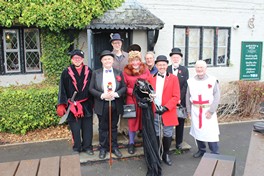 Outside the Saracen's Head prior to heading out to perform at the Autumn Fair. Photo L. Armstrong/M. Seyler